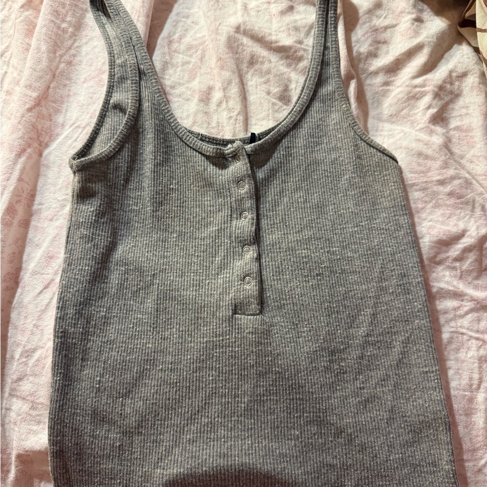 Brandy Melville Gray Ribbed Women's Tank Top